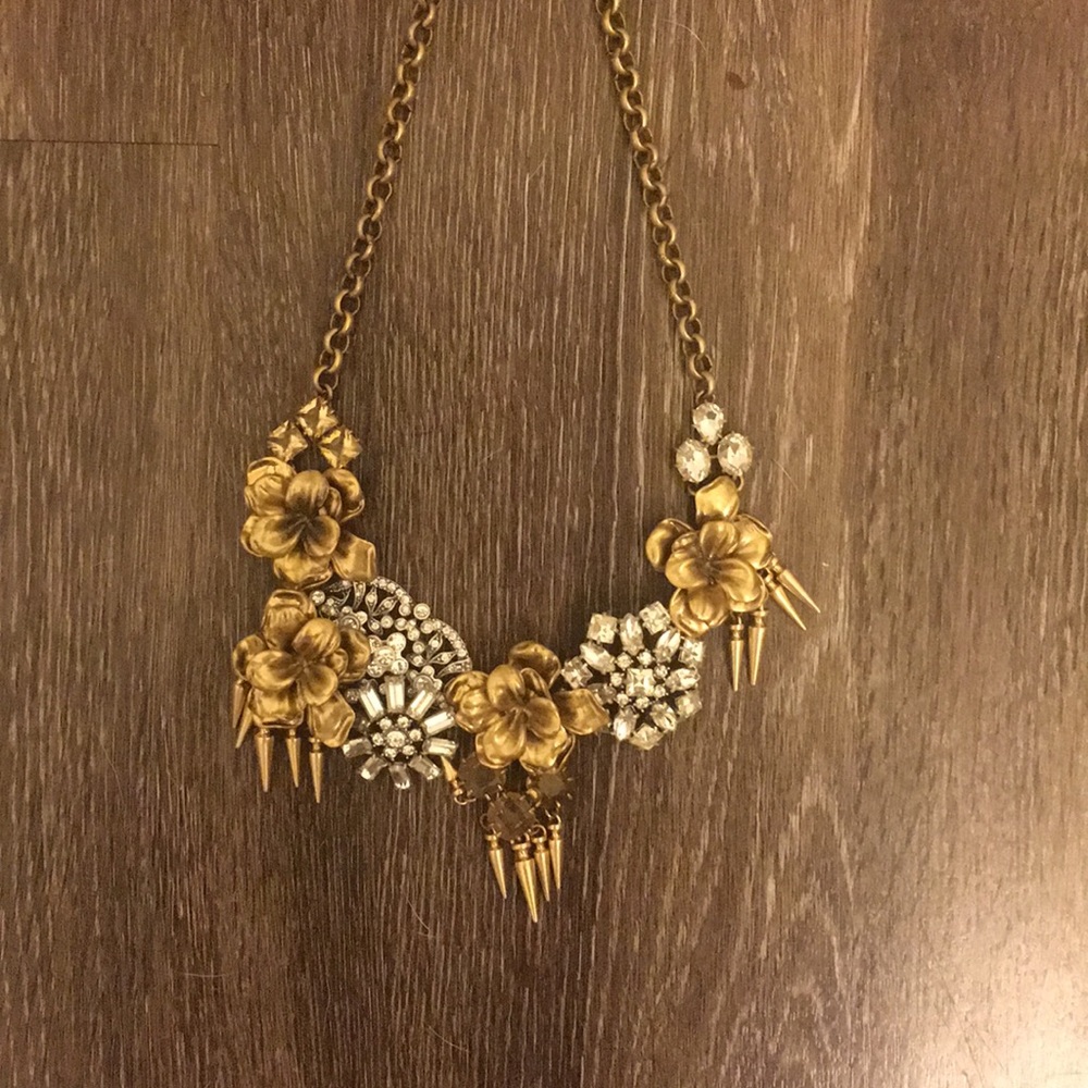 Stella & Dot Statement Necklace